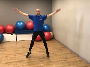 Jumping Jacks, 5 ejercicios para ponerse en forma